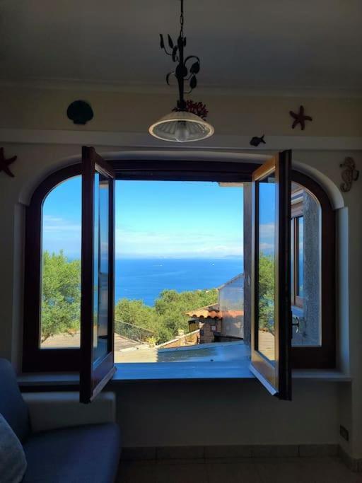 Sun & Relax, Relaxing Location With Seaview Villa Маса Лубрензе Екстериор снимка