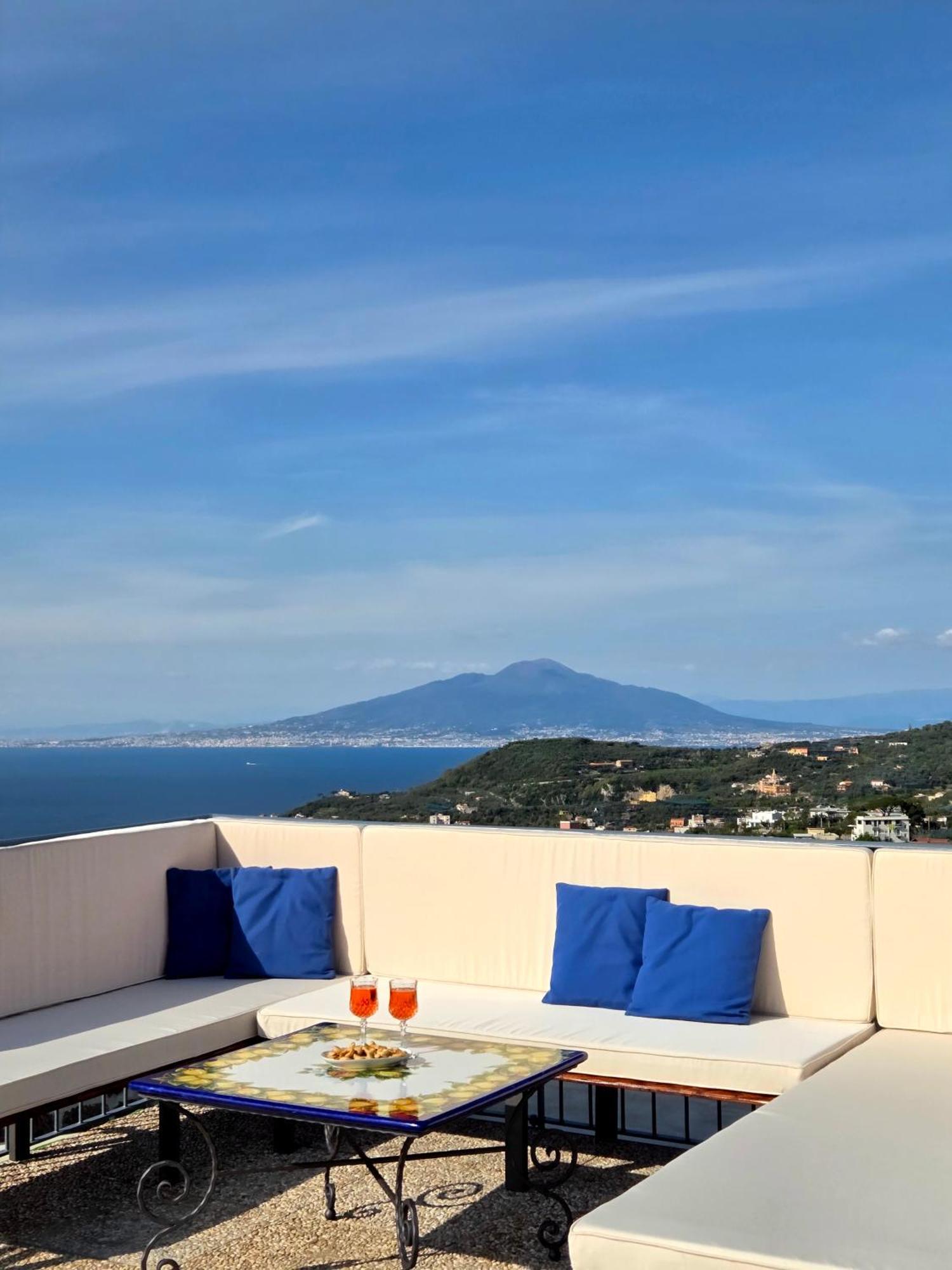 Sun & Relax, Relaxing Location With Seaview Villa Маса Лубрензе Екстериор снимка