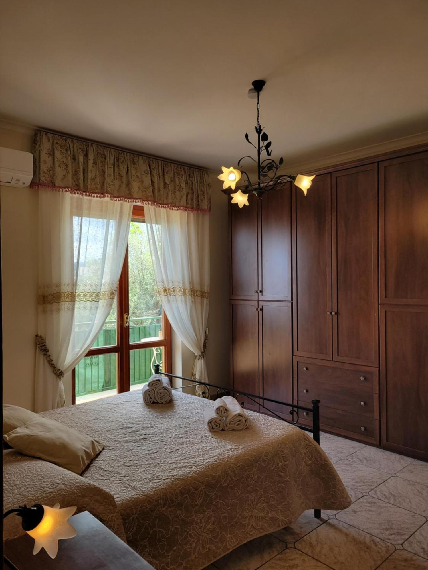 Sun & Relax, Relaxing Location With Seaview Villa Маса Лубрензе Екстериор снимка